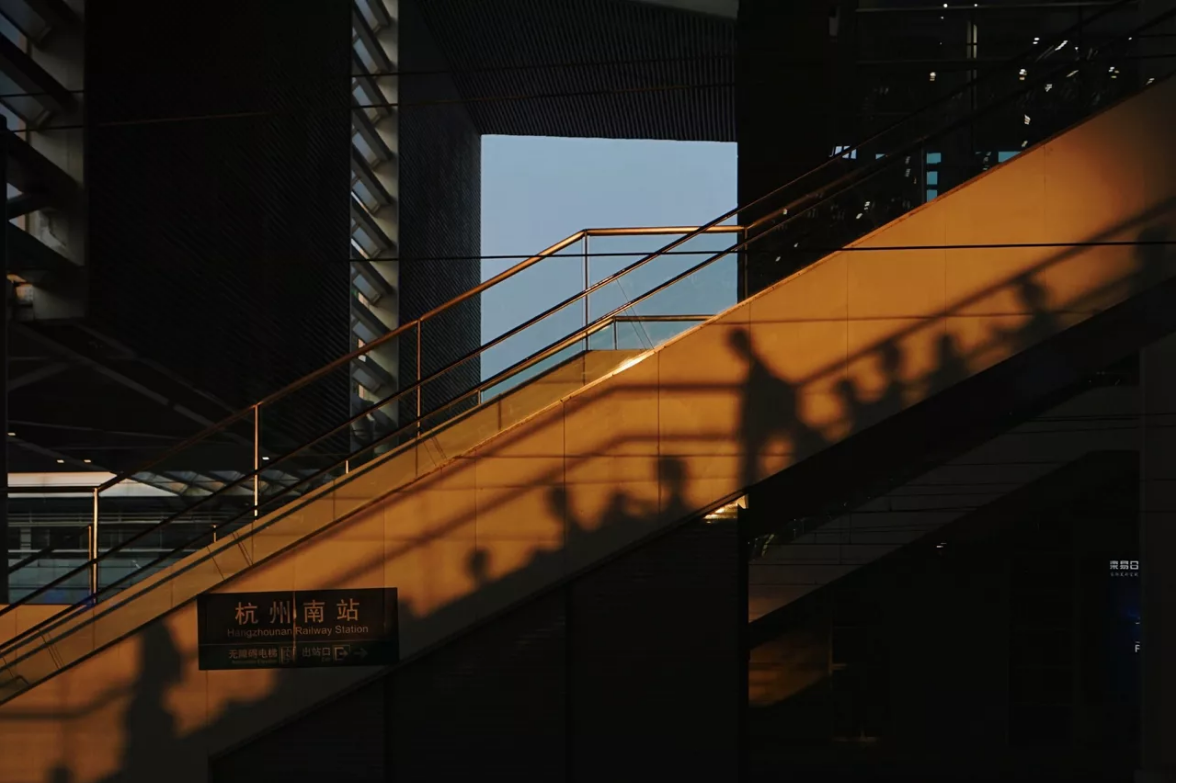 中国：政府の重責