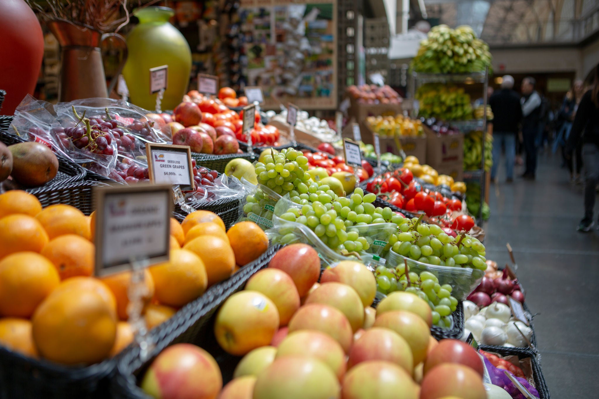 Fruit and vegetables market