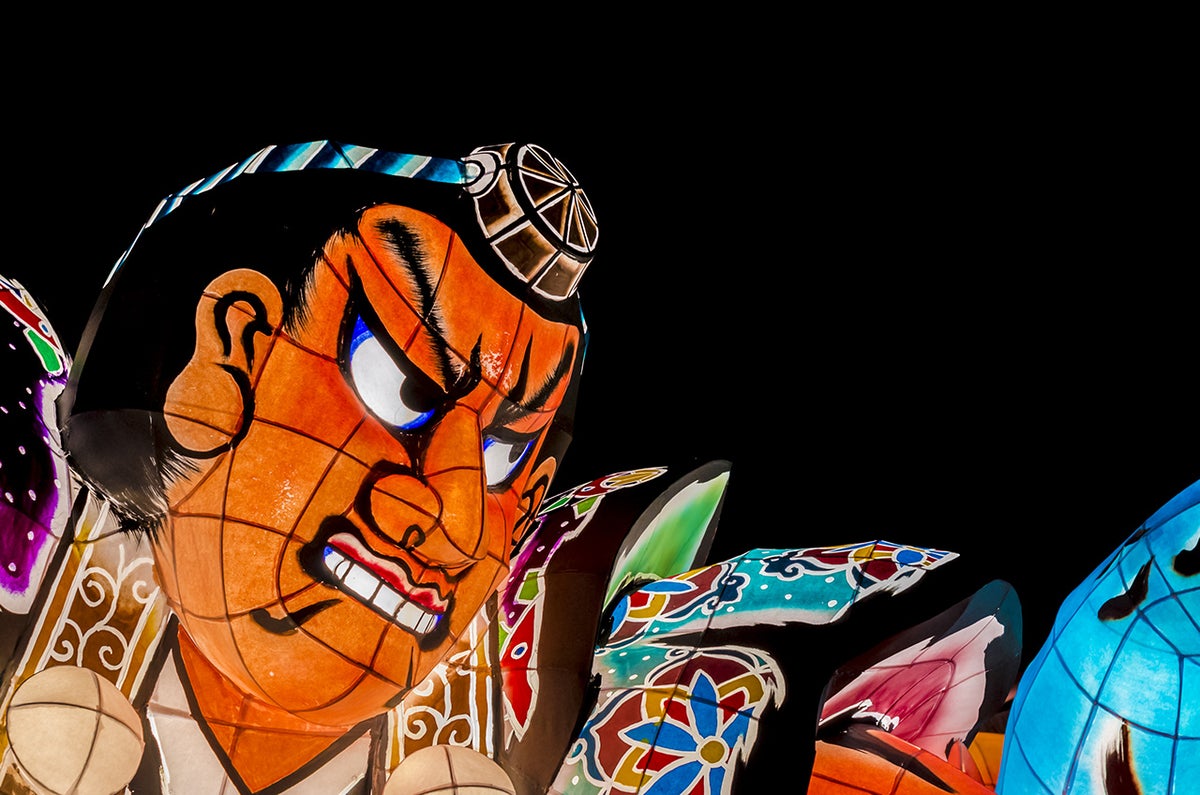 日銀、タカ派の展望レポート、ハト派の総裁会見?