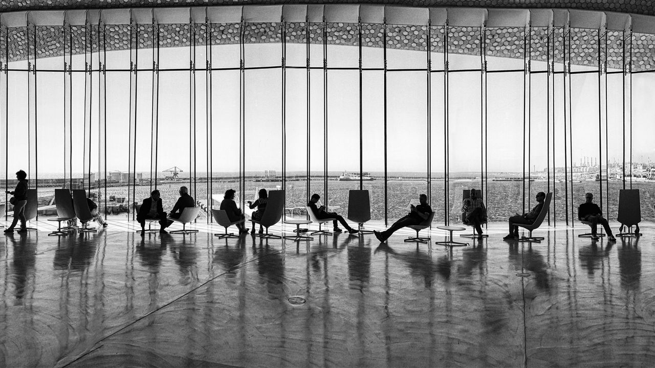 500px Photo ID: 159552579 - Cruise Terminal, Porto (inside of the building seen in http://500px.com/photo/159384483)